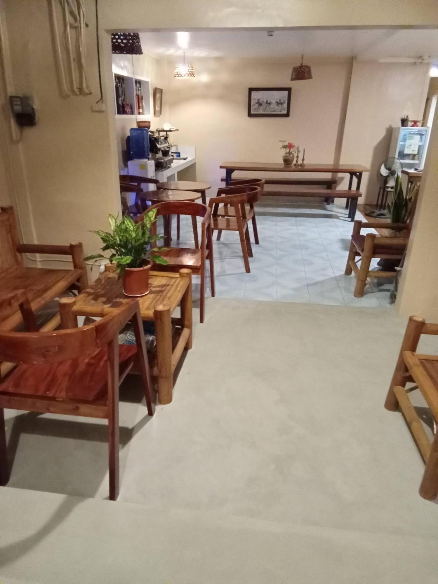 Laguno Hostel And Guest House Moalboal Ngoại thất bức ảnh